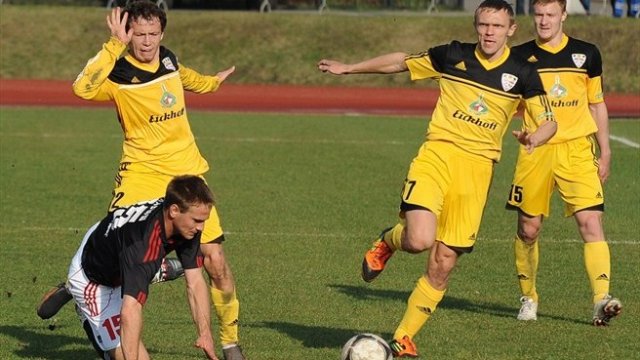 Soi-kèo Shakhtyor Soligorsk vs FK Slutsk